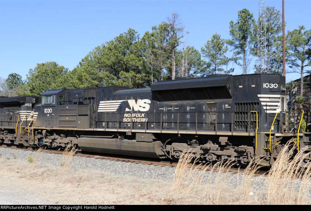 NS 1030